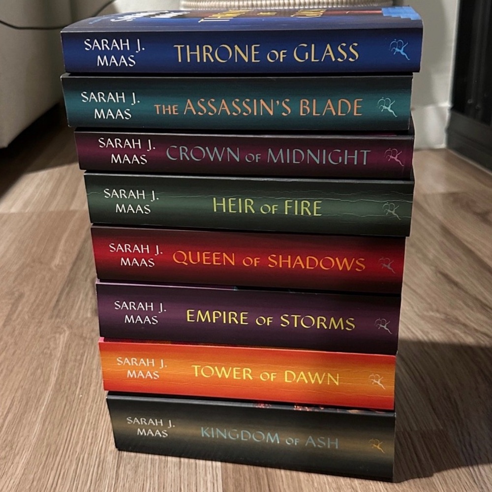 Sarah J. Maas Fantasy Book Collection